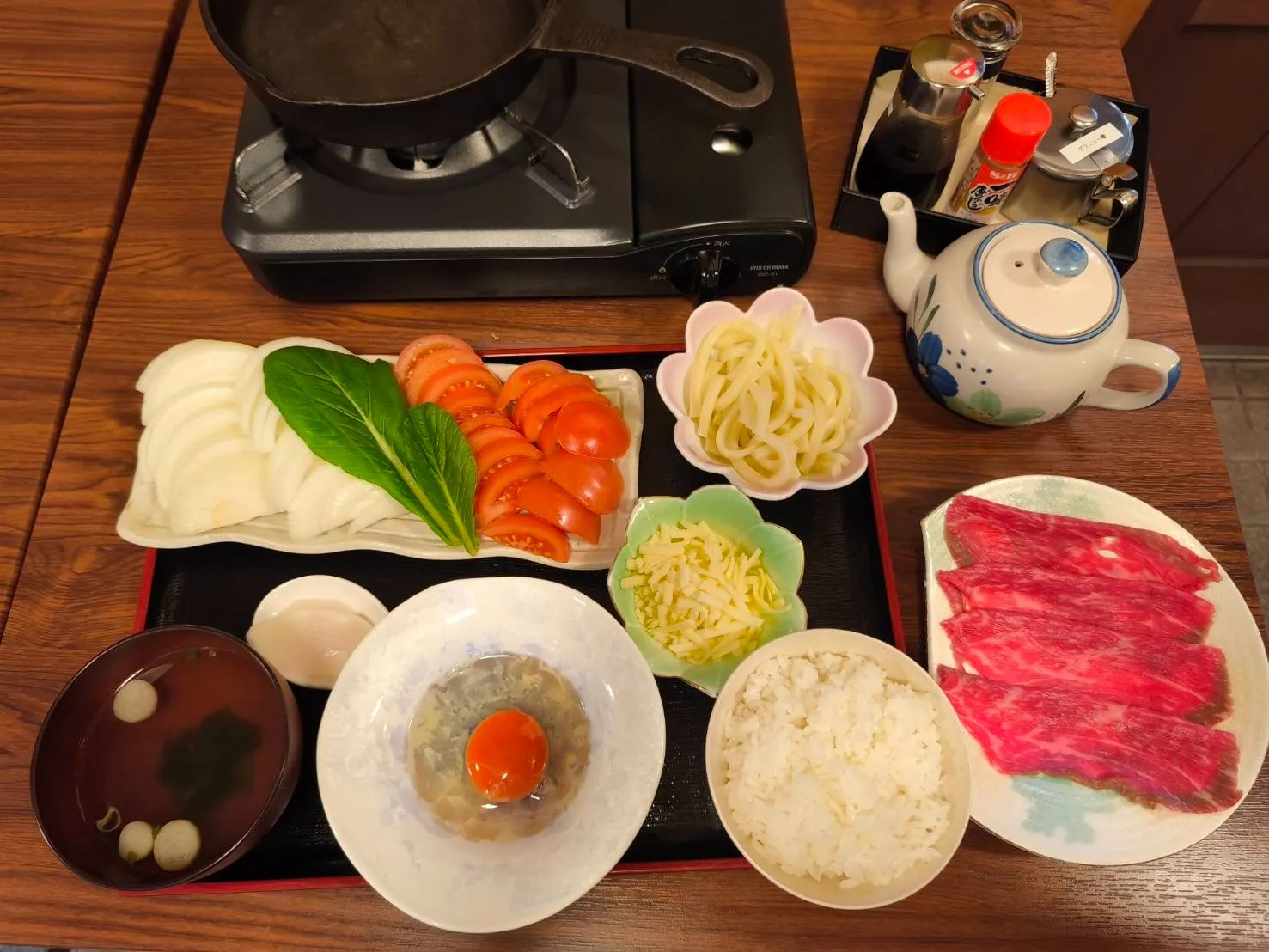 和牛トマトすき焼き